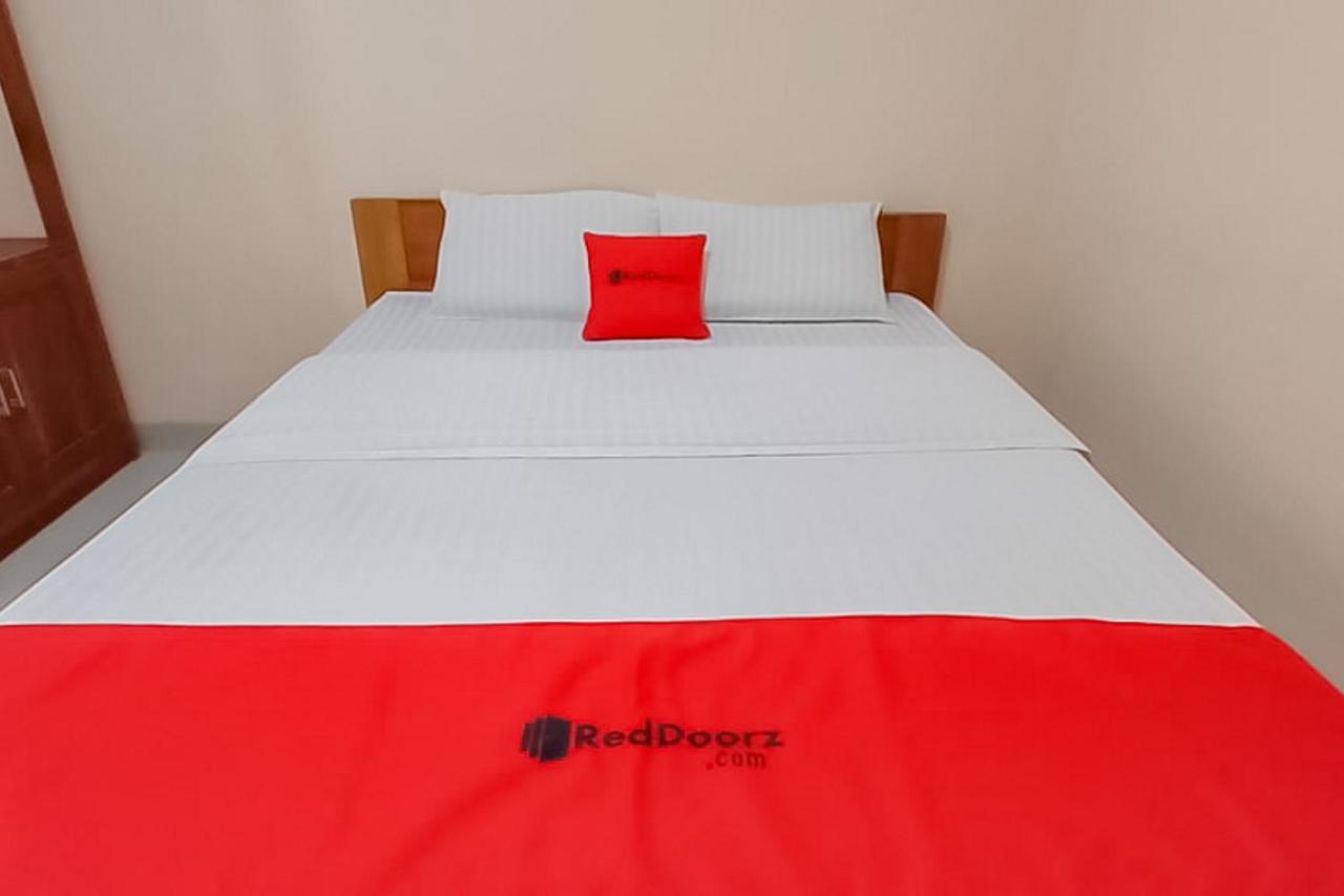 Hotel Reddoorz Syariah Near Tugu Lampu Gentur Cianjur Exteriér fotografie